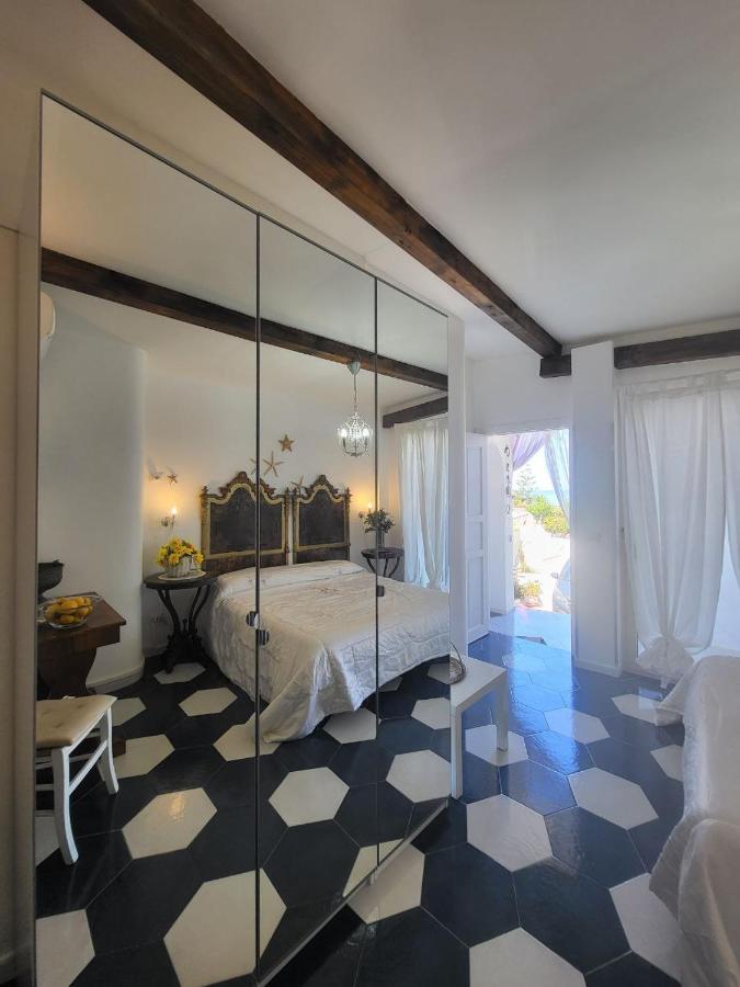 Casa Vacanze Miceli Tropea Eksteriør billede